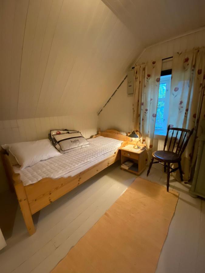 Nordlandshuset "Lottebakken", Ballstad In Lofoten Bagian luar foto