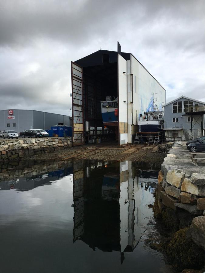Nordlandshuset "Lottebakken", Ballstad In Lofoten Bagian luar foto