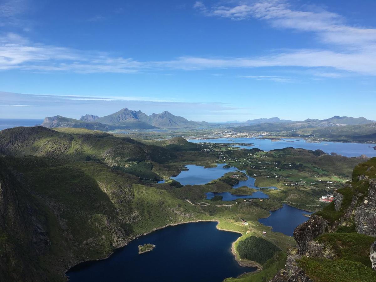 Nordlandshuset "Lottebakken", Ballstad In Lofoten Bagian luar foto