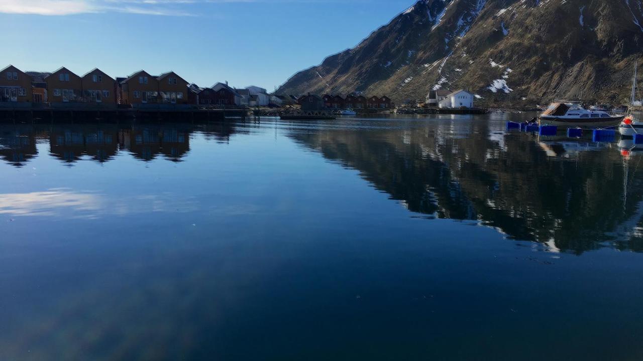 Nordlandshuset "Lottebakken", Ballstad In Lofoten Bagian luar foto