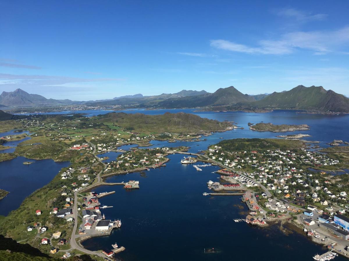 Nordlandshuset "Lottebakken", Ballstad In Lofoten Bagian luar foto